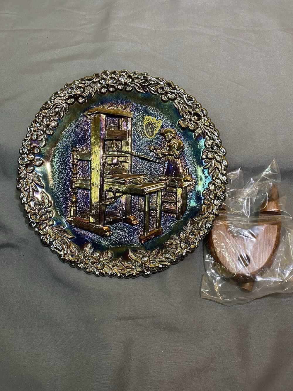 Fenton Black Carniva Glass 1971 No 2 Annual Series Colonial America W Box